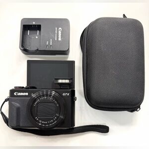 Canon G7X Mark II